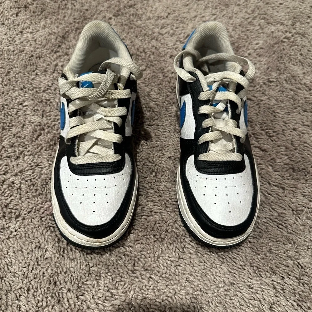 Nike air shoes